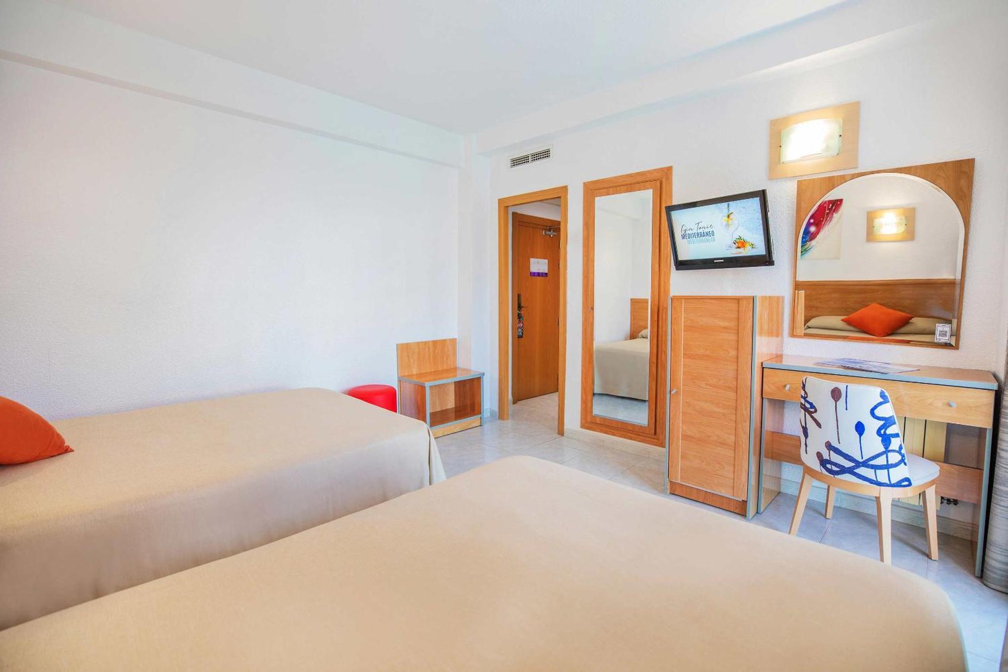 Hotel Servigroup Nereo เบนิดอร์ม ห้อง รูปภาพ